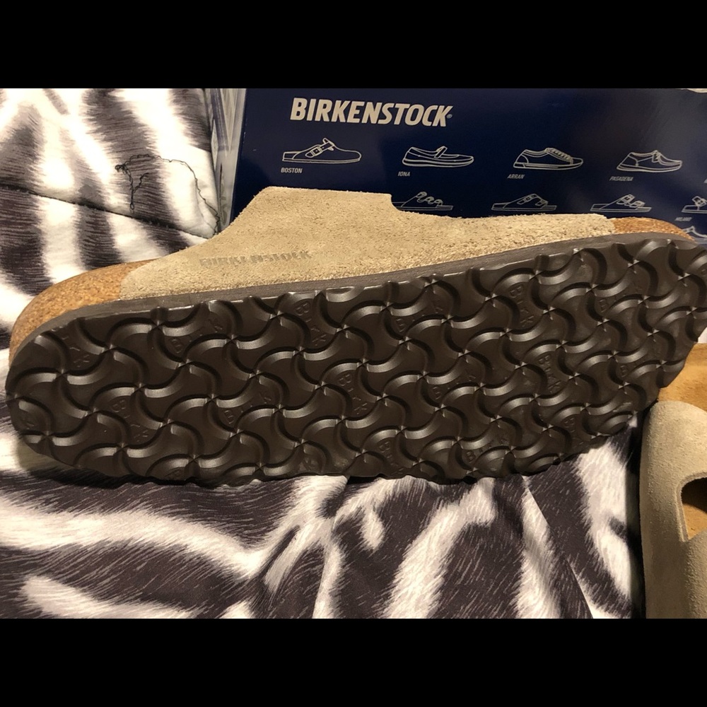 Birkenstock’s - Picture 2 of 4